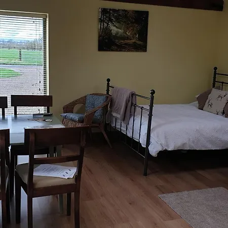 Apartment Charming Country Retreat