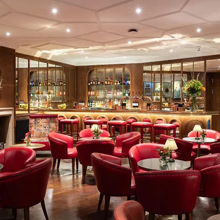 The White Hart 4*