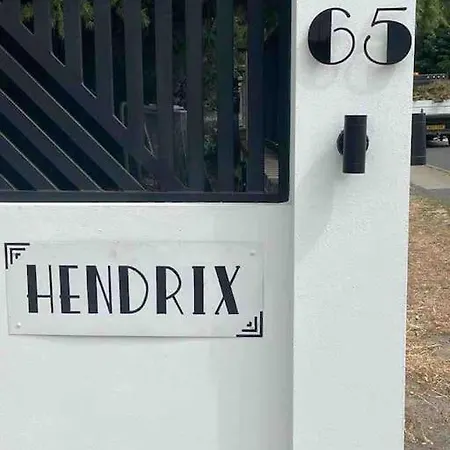 Hendrix's Lincoln