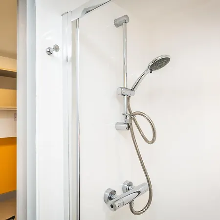 Ensuite With Shared Kitchen, Close To Centre- 18 Above Holiday home Lincoln