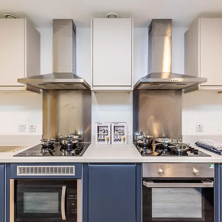 Holiday home Ensuite With Shared Kitchen, Close To Centre- 18 Above