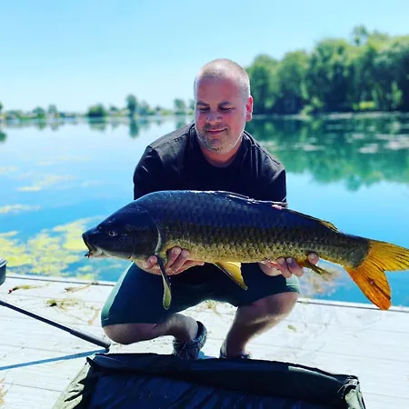 Tattershall Lakes Mini Breaks - Fishing