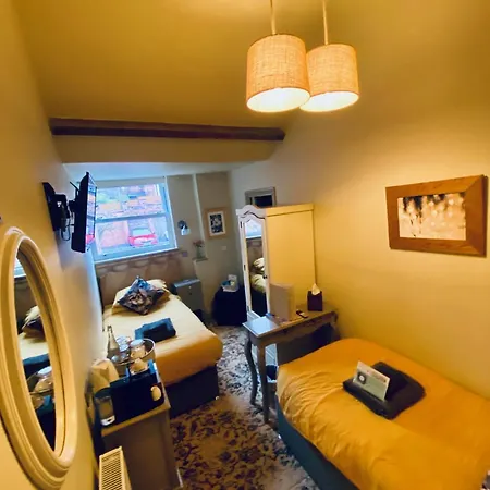 The Poplars Boutique Bb Guest house