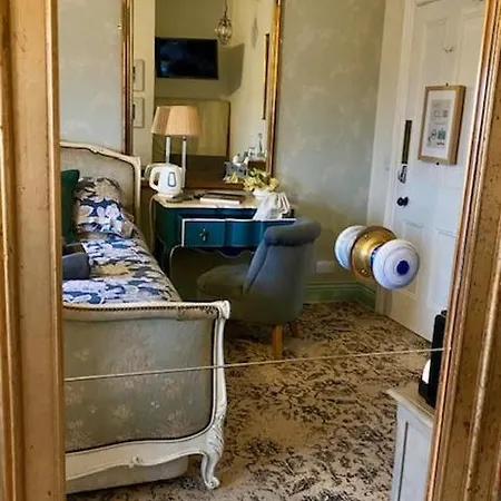 The Poplars Boutique Bb 4* Lincoln