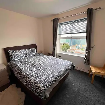 View Sleeps 4 Balcony Self Check-in * Lincoln