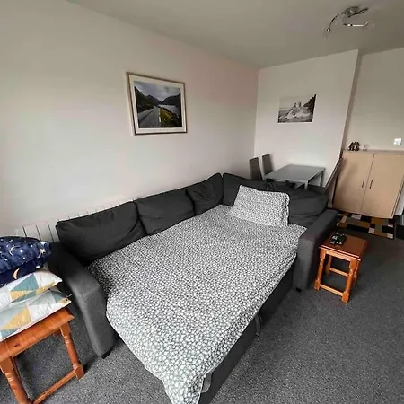 Apartment View Sleeps 4 Balcony Self Check-in Lincoln