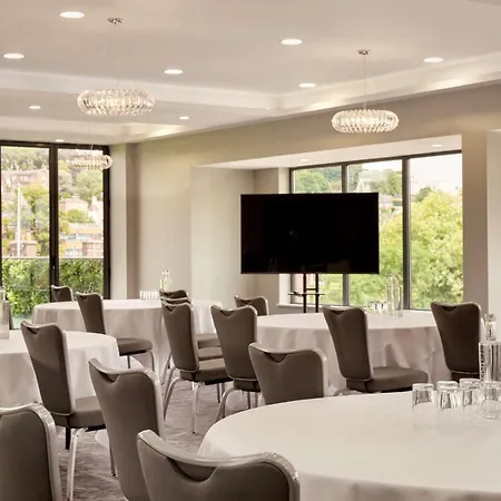 Hotel Doubletree By Hilton Lincoln