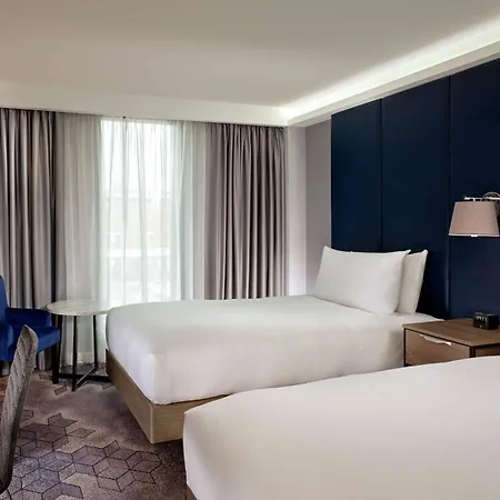 Hotel Doubletree By Hilton