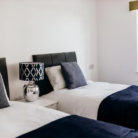 Hideaway By Liv Retreats 3*