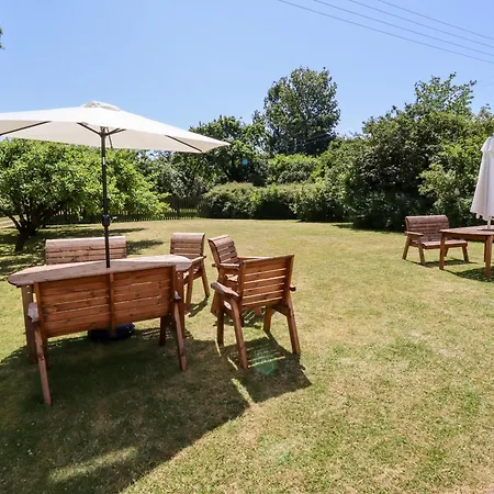 Holly Holiday home *