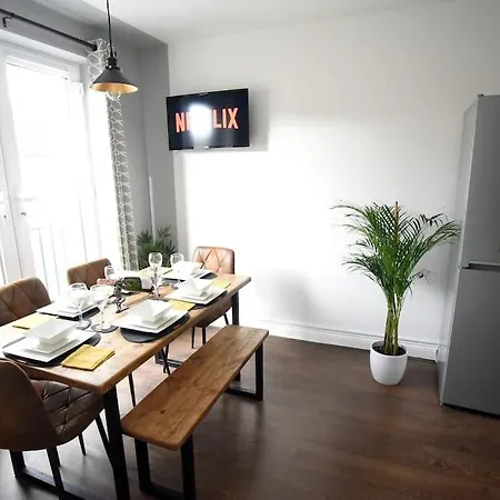 Holiday home Modern 4 Bed - - Parking Lincoln