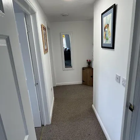 Beautiful 2-bed Near Centre Apartment Lincoln