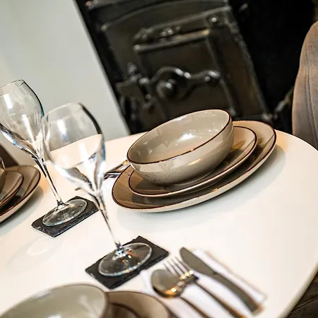 32 Bailgate, Holiday home