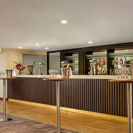 Doubletree By Hilton Hotel Lincoln