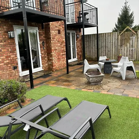 Retreat View With Private Hot Tub Holiday home *