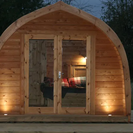 Campsite Glamping At Spire View Meadow *