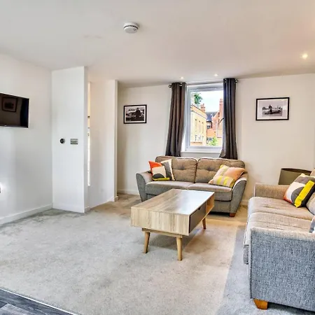 Pass The Keys Motherby 7 - Town House Close To River Front *