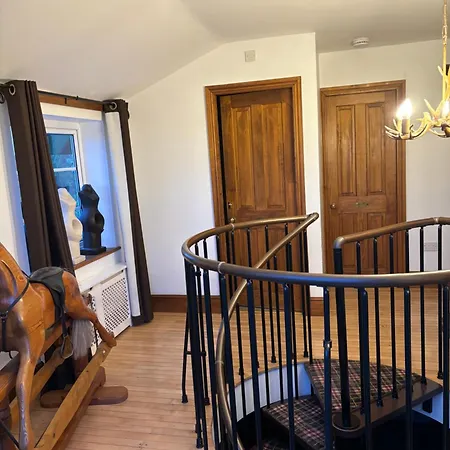 Holiday home Retreat View With Private Hot Tub *