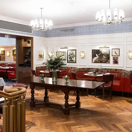 Hotel The White Hart 4*