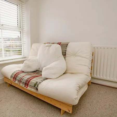 Cosy Town House Near The Castle Pass The Keys Holiday home *