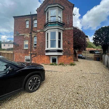 Apartment Castle Mount