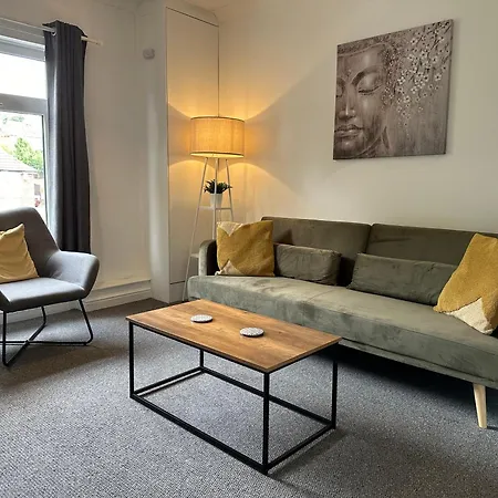 Apartment No 1 Seafield - Sleeps 5 -