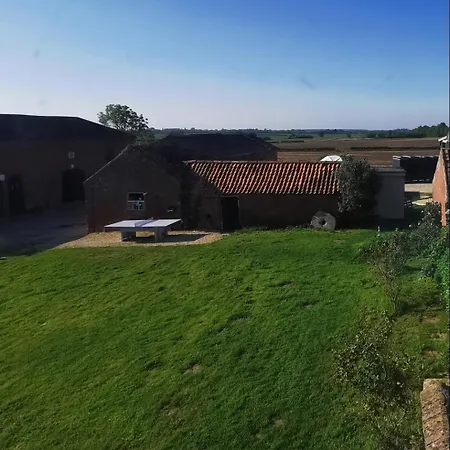 Holiday home Hot Tub & Countrylife Cottage, Firepit For Groups *