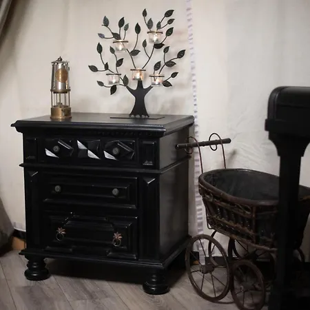 Luxury tent Yurts Lincoln