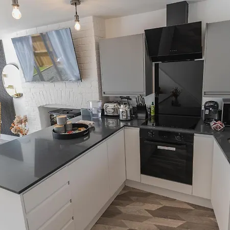 Holiday home Captivating 2-bed House In Nettleham *