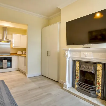 Pet Friendly Flat By The Castle Pass The Keys Lincoln