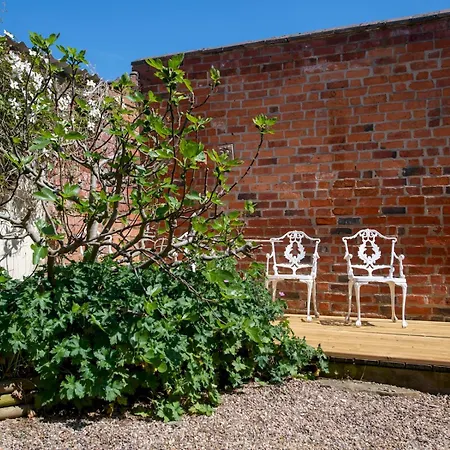 Family House With Stunning Mill View Pass The Keys Holiday home *