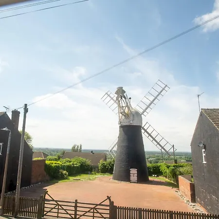 Family House With Stunning Mill View Pass The Keys Holiday home *