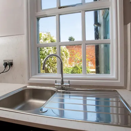 Family House With Stunning Mill View Pass The Keys