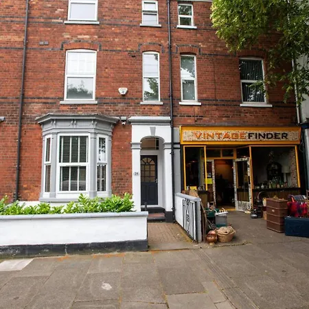 Characterful Flat By Castle Pass The Keys Lincoln