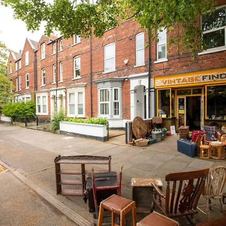Apartment Characterful Flat By Castle Pass The Keys *