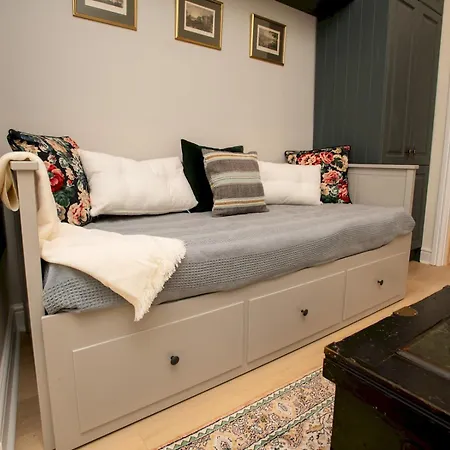 Characterful Flat By Castle Pass The Keys * Lincoln