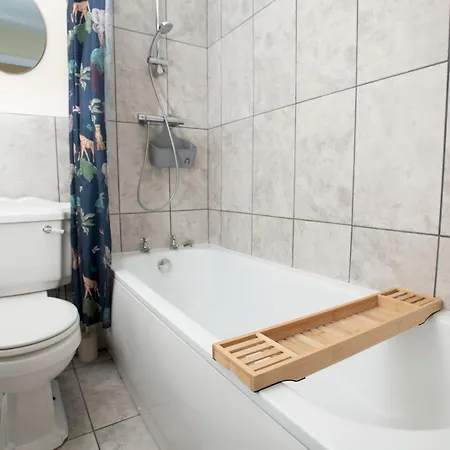 Charming City Centre Location Parking Pass The Keys * Lincoln