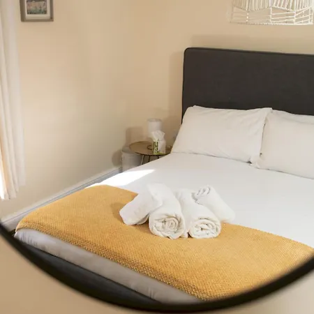 Charming City Centre Location Parking Pass The Keys Holiday home
