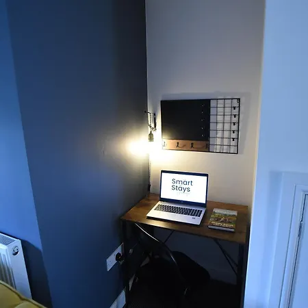 Holiday home Luxury 3 Bed Modern House, Sleeps 5, Centre, Includes Parking Lincoln
