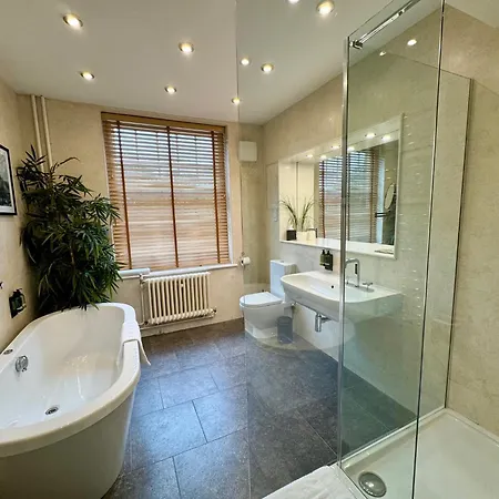 Charlotte House Hotel Lincoln