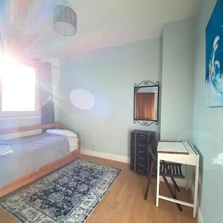 7nights Savings L Modern 2-bed Flat By Broad Meadow L Sleeps 4 L 3 Beds L Couples, Families, Students L Short Lets L L Free Wi-fi & Parking Apartment Lincoln