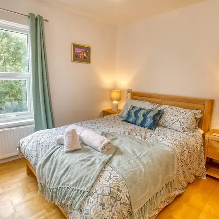 Pass The Keys Cathedral Views Luxury Living Historic Lincoln