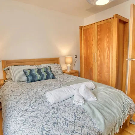 Apartment Pass The Keys Cathedral Views Luxury Living Historic *