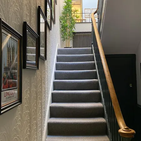 Brayford House Carholme Road 3*