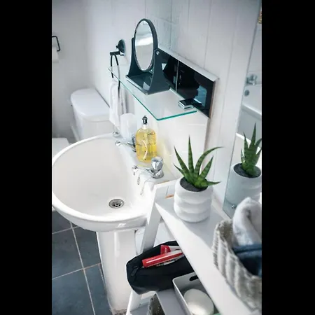 Cosy 1 Bed In Apartment Lincoln