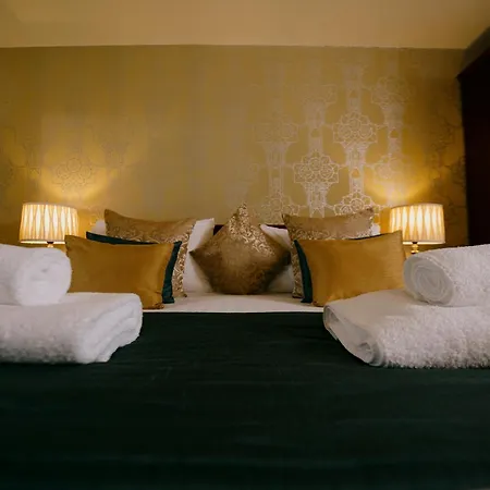 The Old Palace Guest house 3*