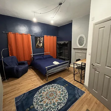 12apex Guest house *