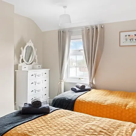Holiday home Laurel Cottage, Lincoln, Spacious For 4 - Free Parking Lincoln