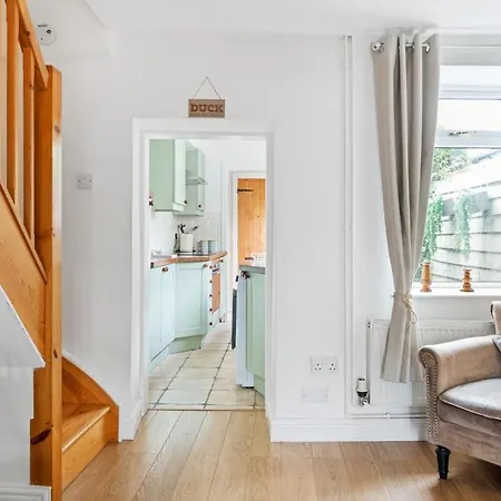 Laurel Cottage, Lincoln, Spacious For 4 - Free Parking Lincoln