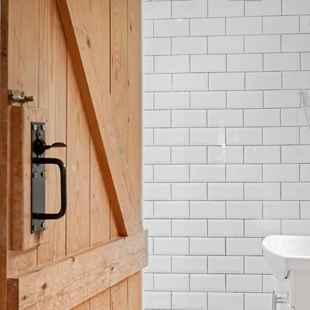 Laurel Cottage, Lincoln, Spacious For 4 - Free Parking Holiday home Lincoln